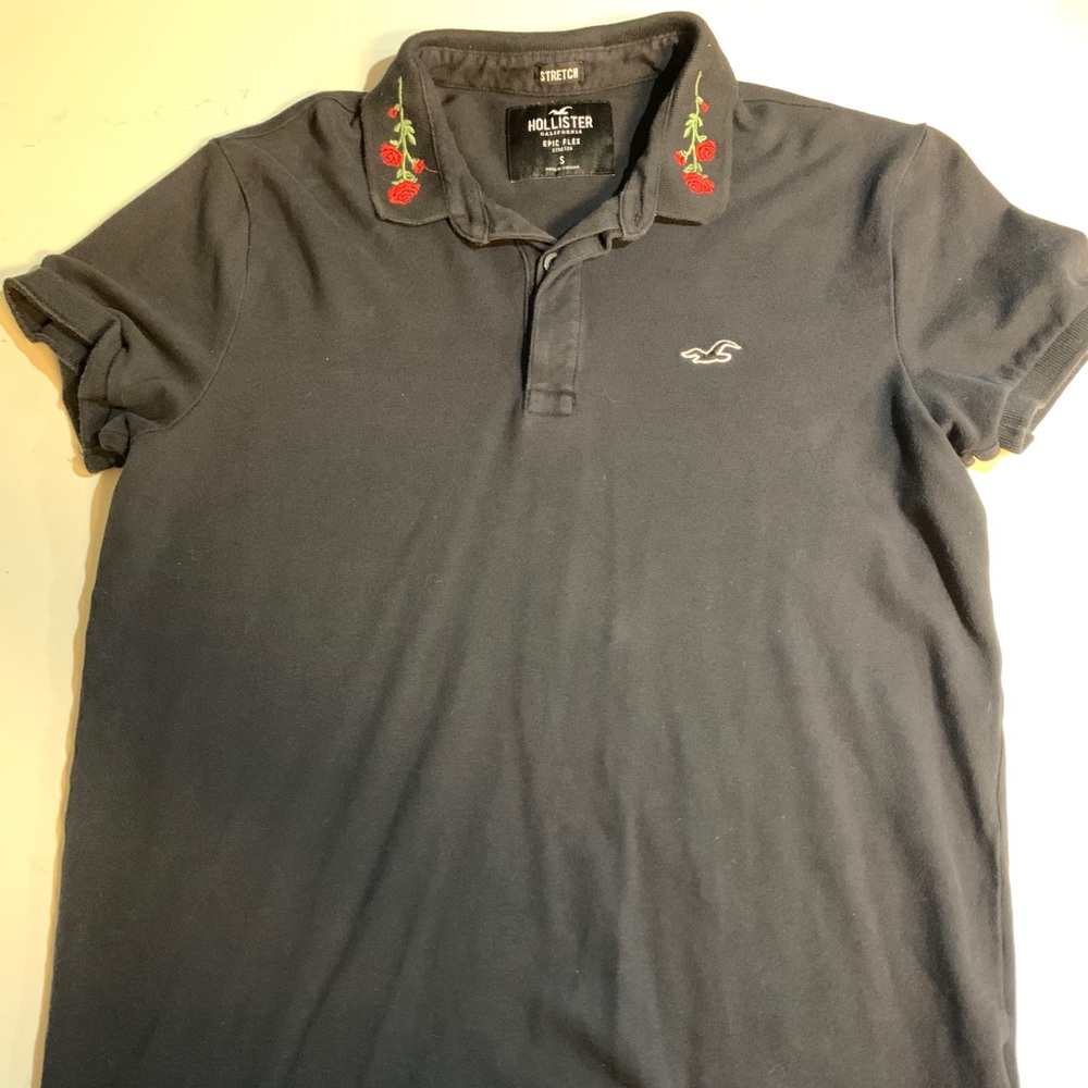 hollister rose collar dress shirt